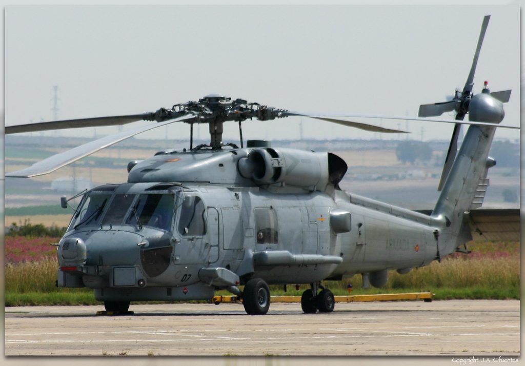 Sikorsky SH-60B Sea Hawk de la Tercera Escuadrilla de la Armada.