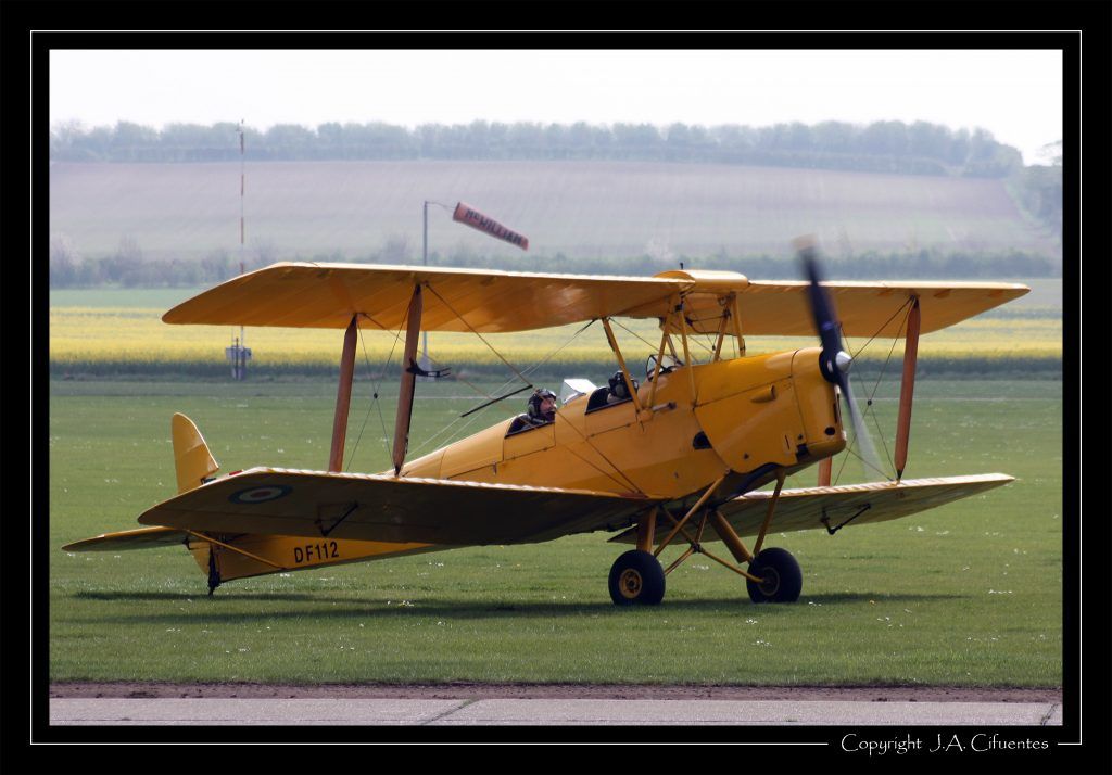 De Havilland DH-82A Tiger Moth II  (G-ANRM)