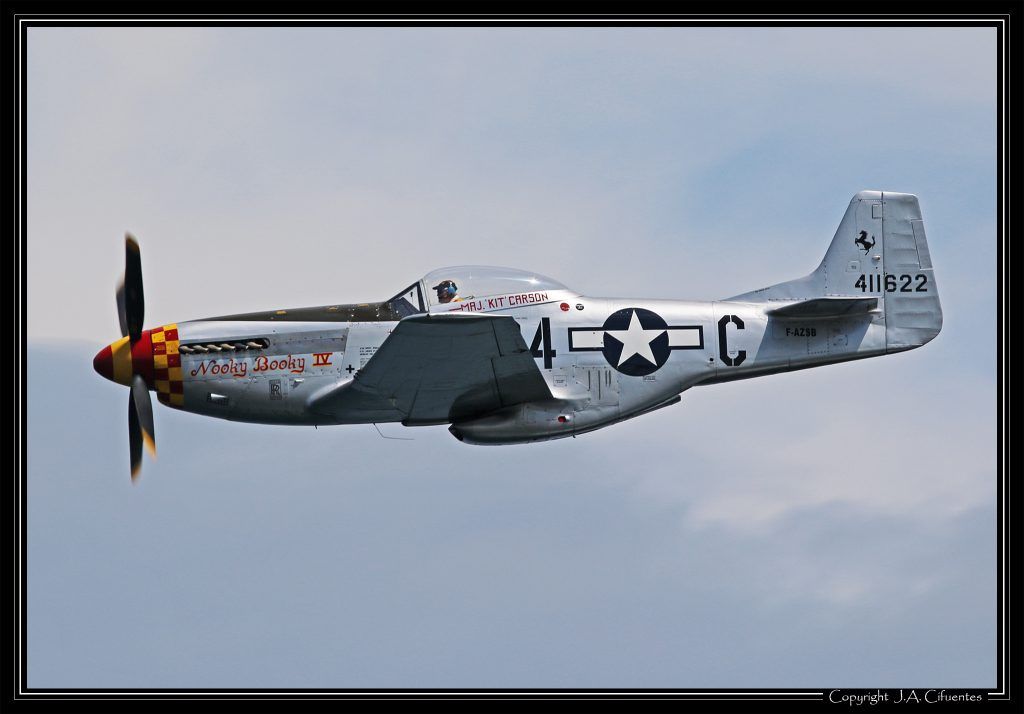 North American P-51D Mustang (F-AZSB) "Nooky Booky IV".
