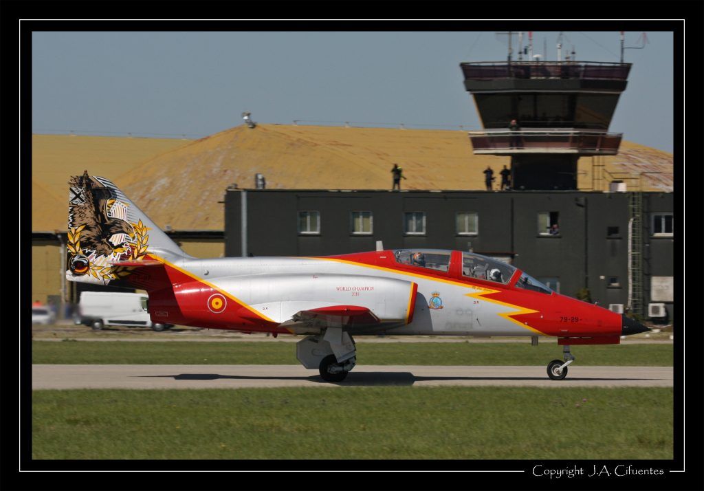 CASA C-101 "Patrulla Aguila" - Ejercito del Aire.