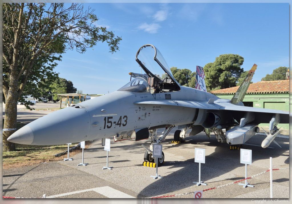 McDonnell Douglas C.15-43, EF-18 Hornet del Ala 15 del Ejército del Aire.