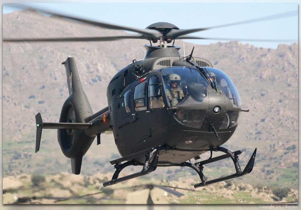 HU.26-26 / ET-190. Airbus H135 T2+ del Centro de Enseñanza de Helicópteros.