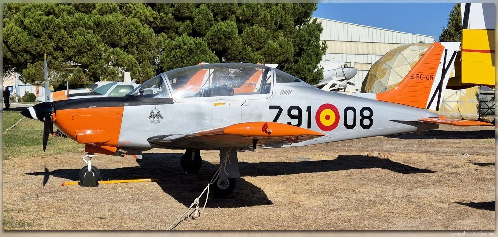 ENAER T-35C Pillán (E.26 Tamiz).