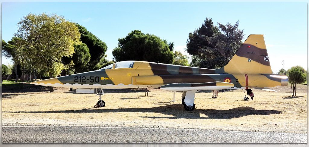 CASA SF-5A Freedom Fighter del Ala 21.