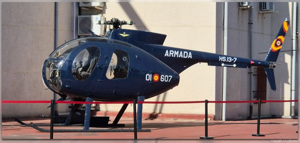 Hughes 369HM HS.13-7 / 01-607 de la Armada.