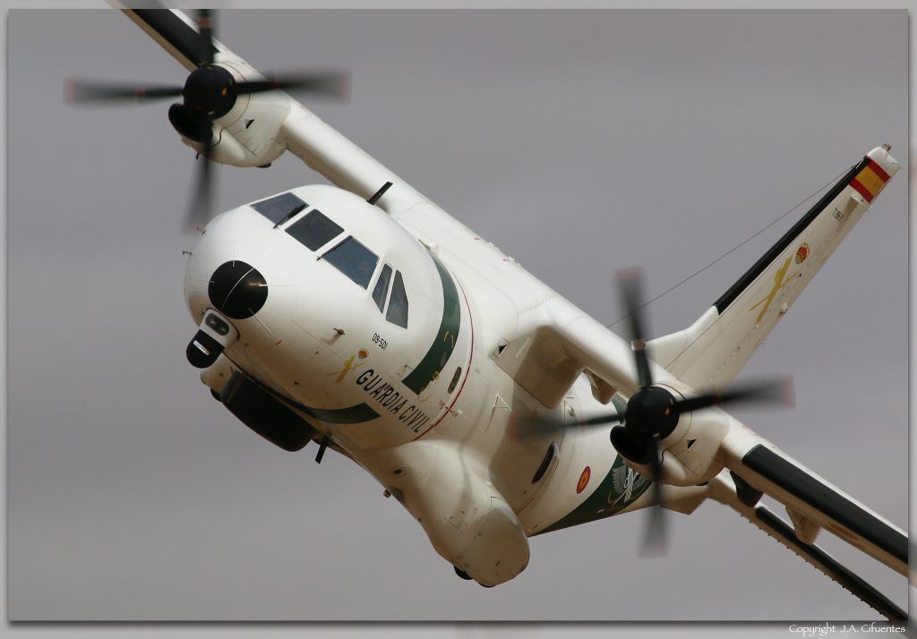 T.19B-21 CASA CN-235 MPA de la Guardia Civil.