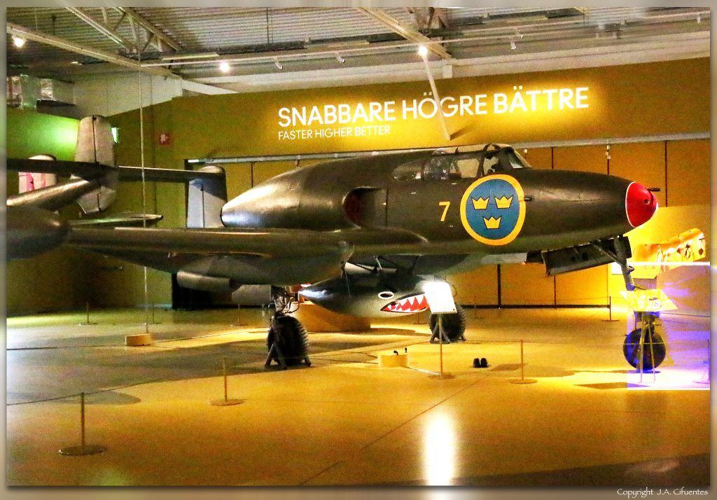 Saab 21R - J 21R.